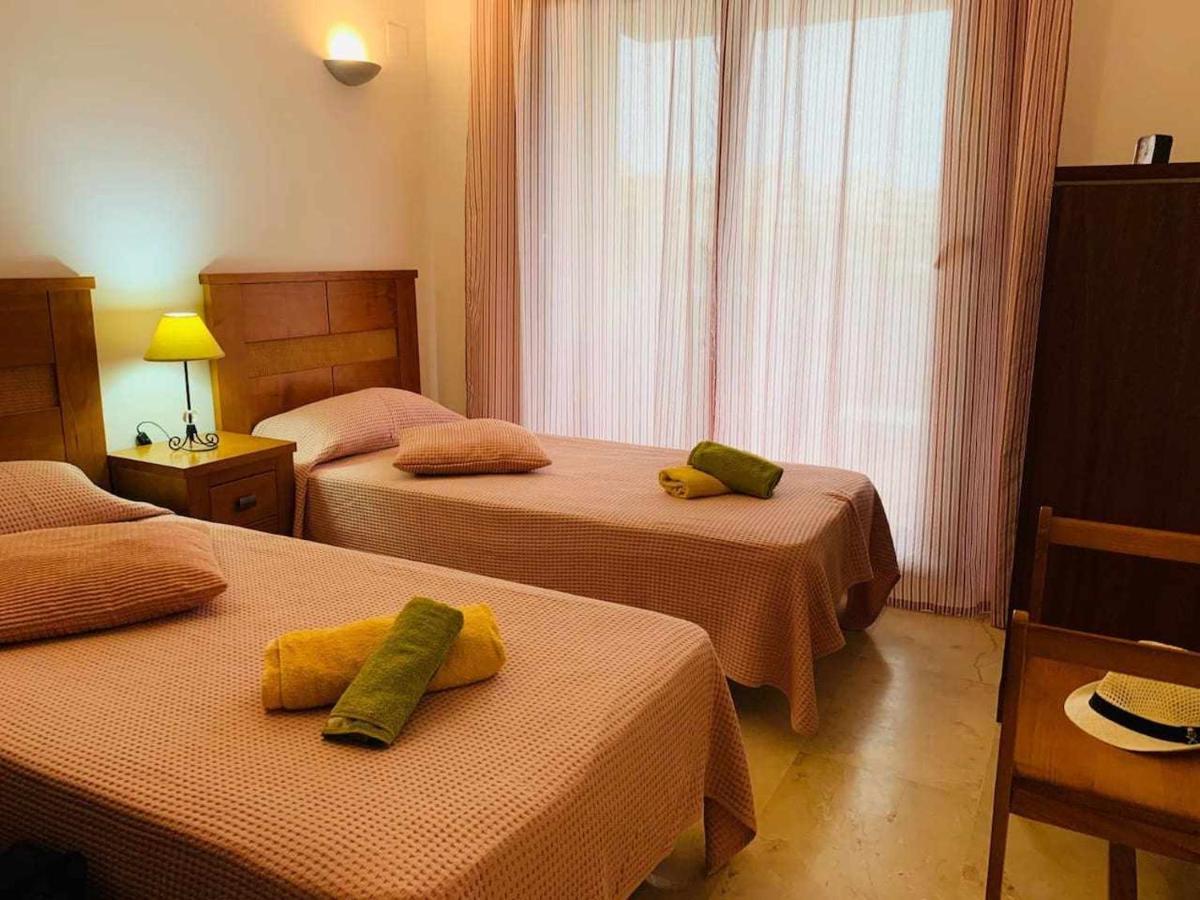 Acogedor Apartamento Al Lado De La Playa لقنت المظهر الخارجي الصورة