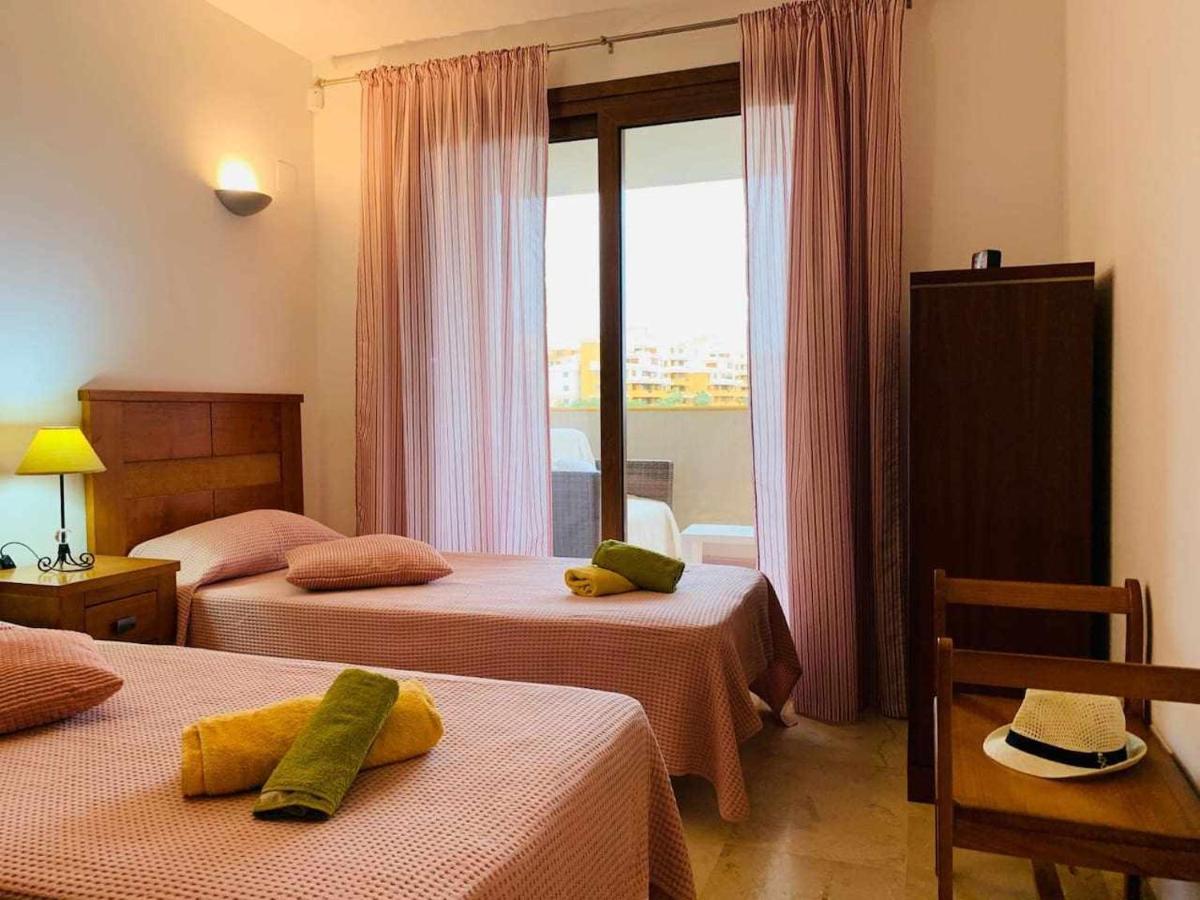 Acogedor Apartamento Al Lado De La Playa لقنت المظهر الخارجي الصورة