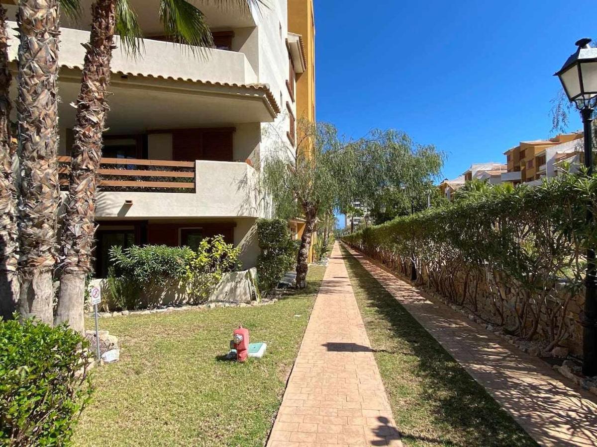 Acogedor Apartamento Al Lado De La Playa لقنت المظهر الخارجي الصورة