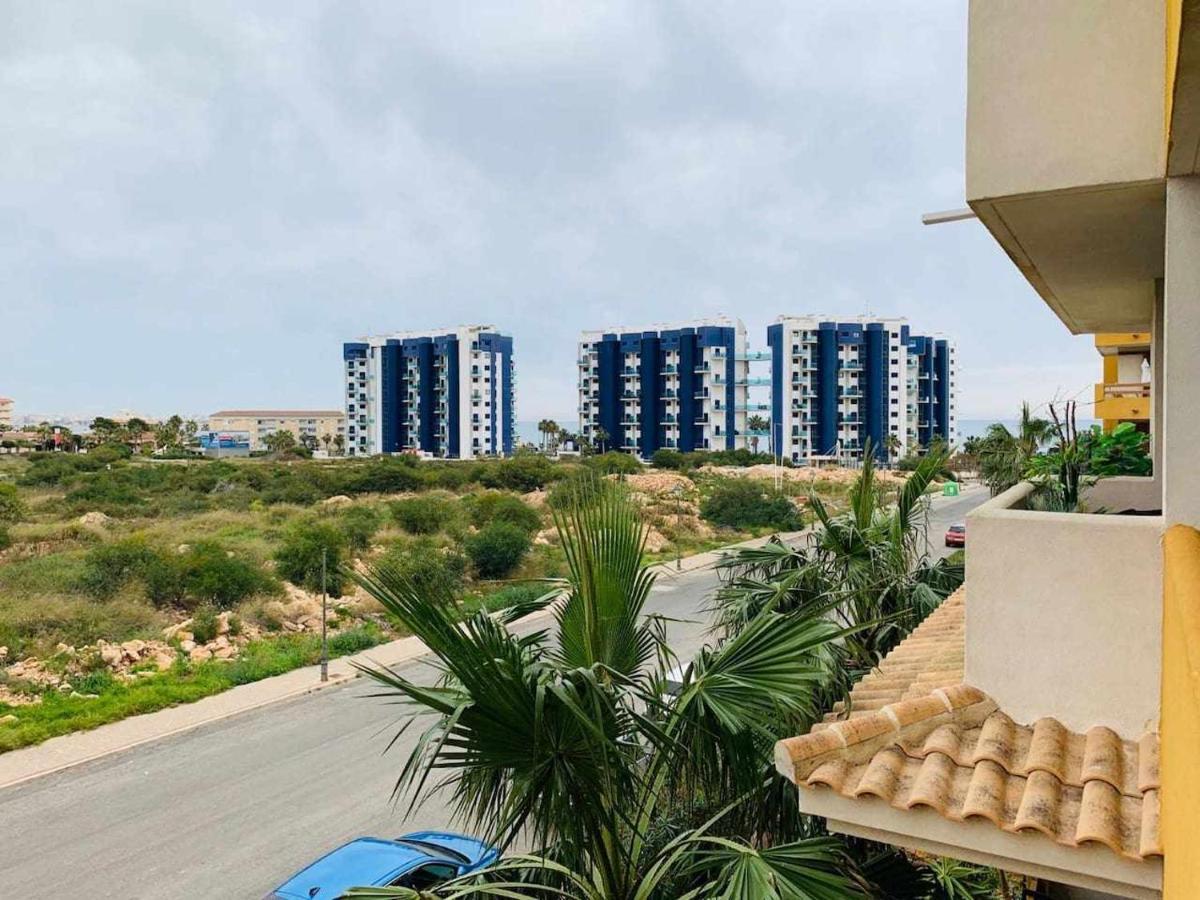 Acogedor Apartamento Al Lado De La Playa لقنت المظهر الخارجي الصورة